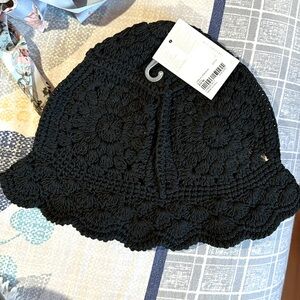 Black crochet hat for children one size fits all from Forever 21